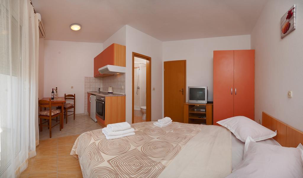 House Marta Apartamento Baška Voda Quarto foto
